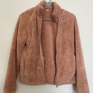 Uniqlo Fuzzy Sweater